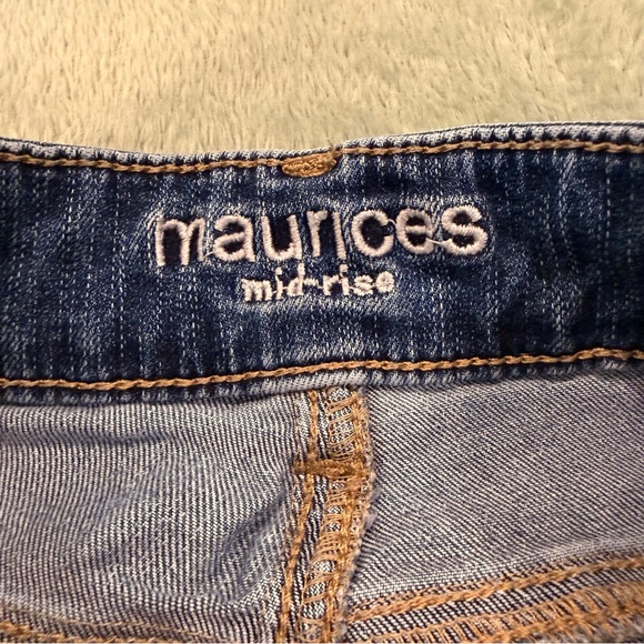 Maurices Women's Boot Cut Jeans — Dark Blue Wash 8 short - Picture 3 of 10